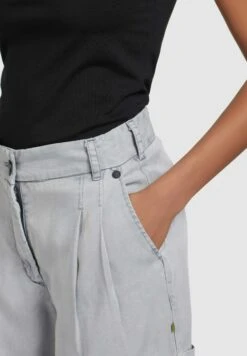 Khujo Elida - Shorts - Grey -Moda Tienda a0efee9b6e114c598a157a1828940f67